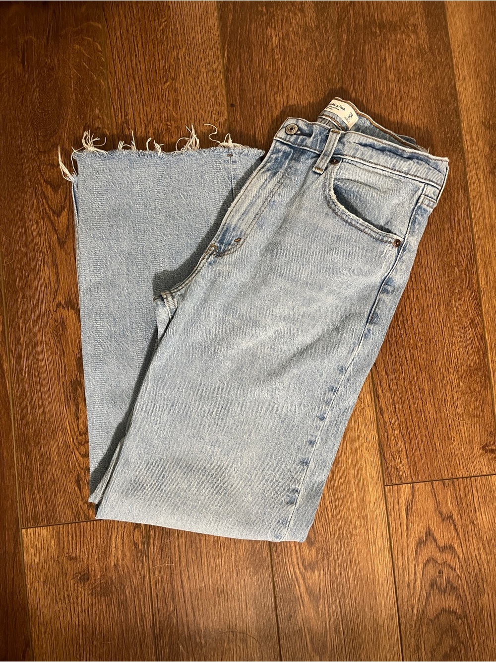 The 90s Relaxed Jean High Rise Light Wash